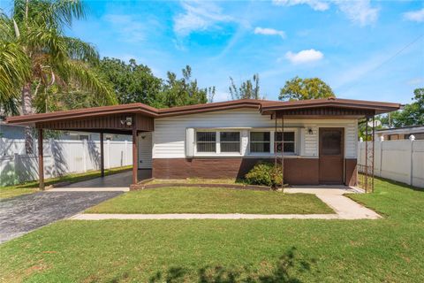 Single Family Residence in ORLANDO FL 1103 TIMOR AVENUE.jpg