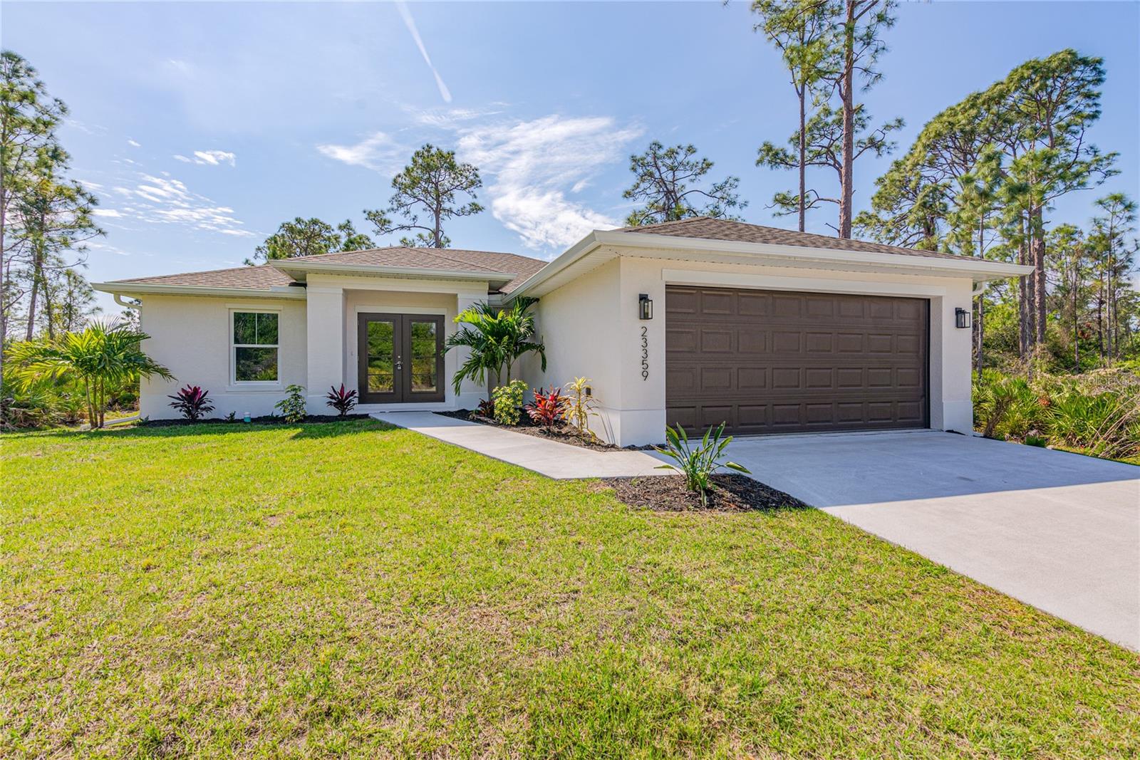 107 Blue Rd, Rotonda West, FL 33947
