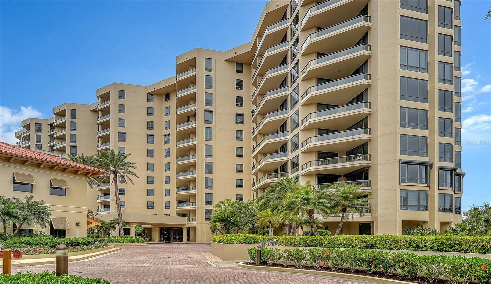 1281 Gulf Of Mexico Dr, Longboat Key, FL 34228