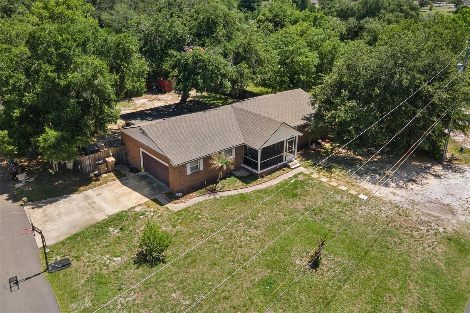 14407 Lake Junietta Dr, Tavares, FL 32778 photo