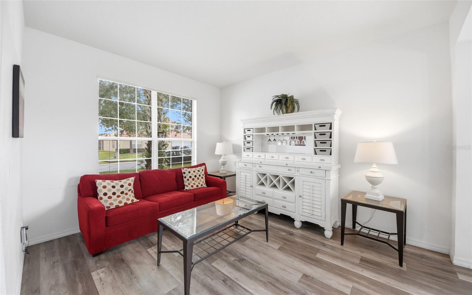 216 Sevilla Ave, Davenport, FL 33897 photo