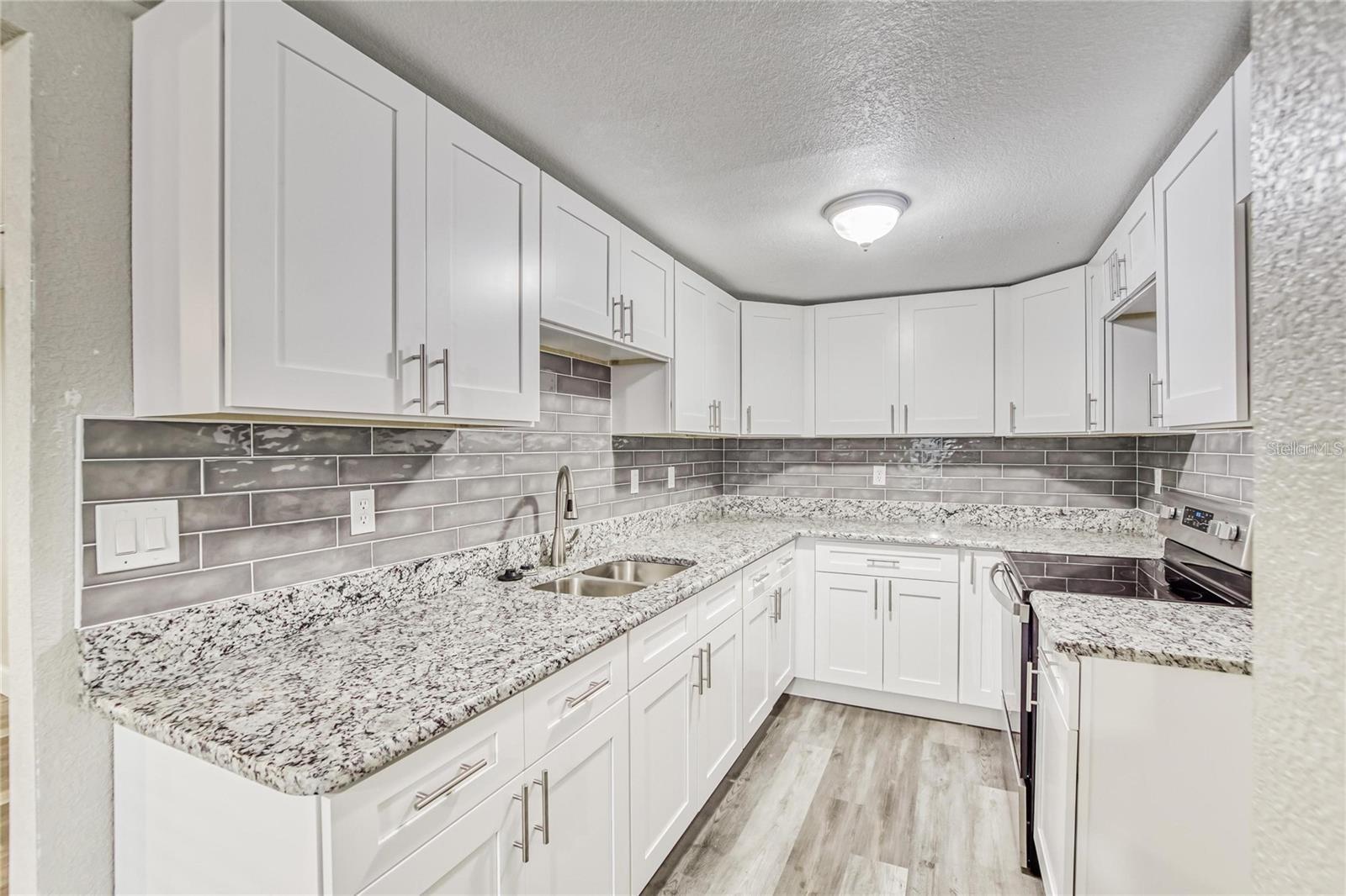 5320 Cherry Ave, Seffner, FL 33584 photo