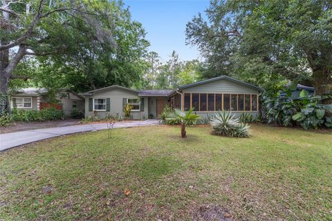 Single Family Residence in GAINESVILLE FL 2500 NE 13TH AVENUE.jpg