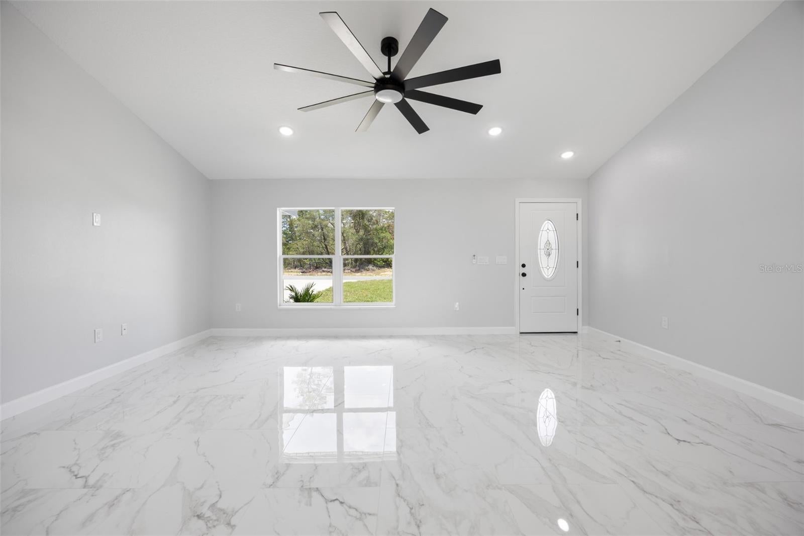 11384 SW 177 Ct, Dunnellon, FL 34432 photo