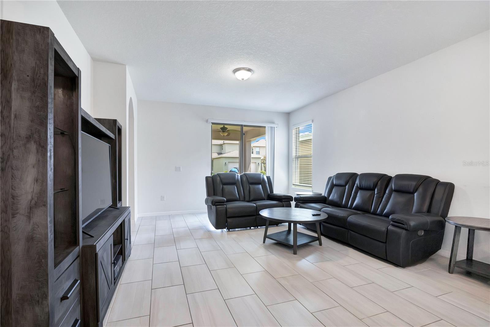 16802 Oakboro St, Winter Garden, FL 34787 photo