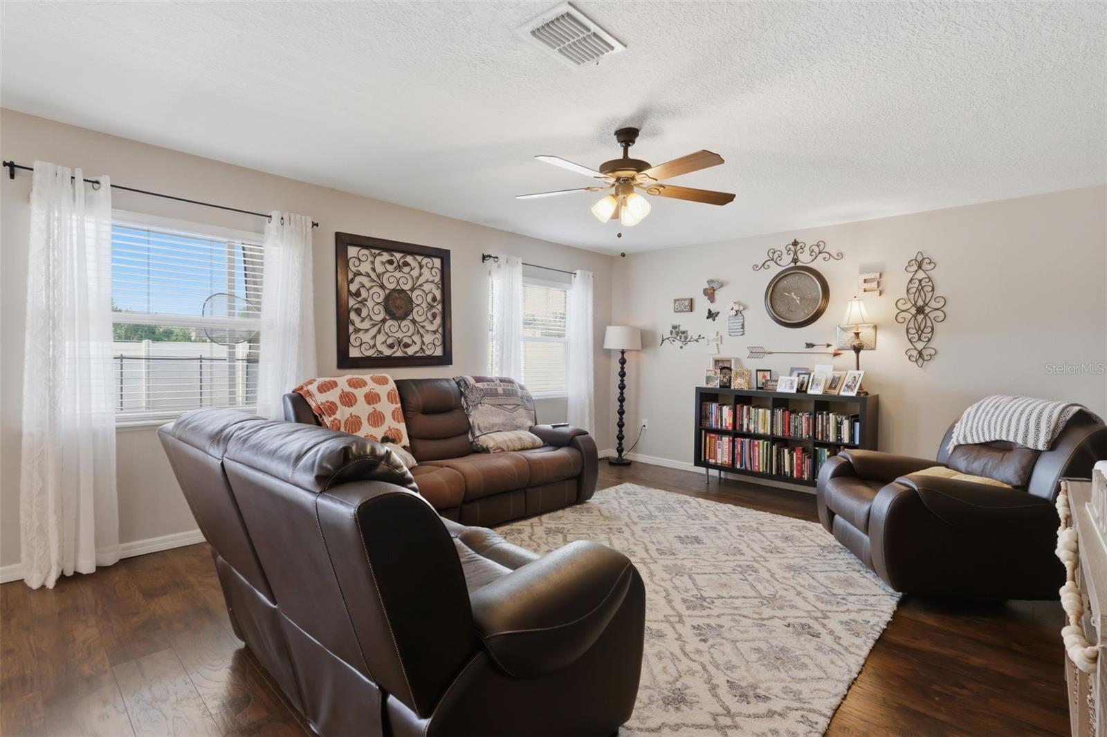 5260 NW Wisk Fern Cir, Port Saint Lucie, FL 34986 photo