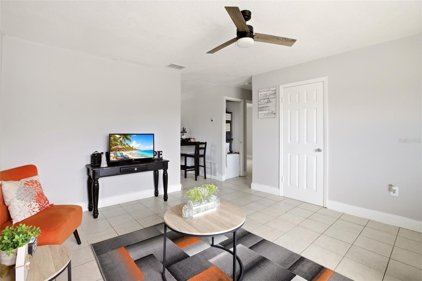 1702 Birchwood Cir, Leesburg, FL 34748 photo