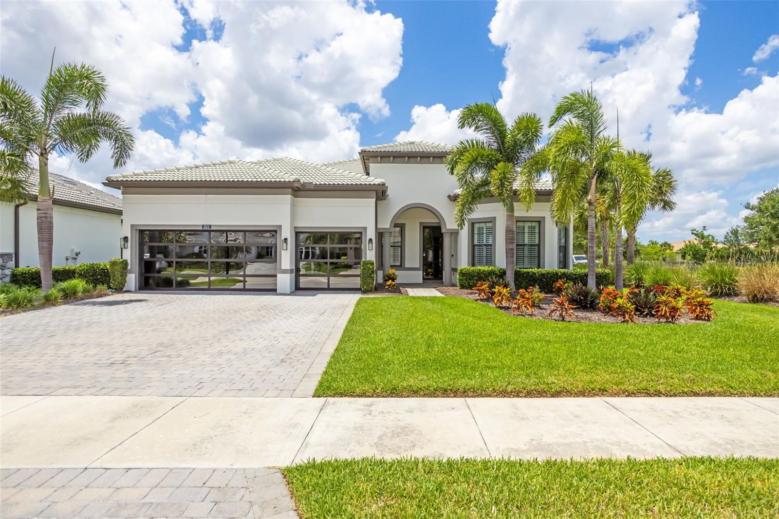 825 Seascape Pl, Sarasota, FL 34240 photo