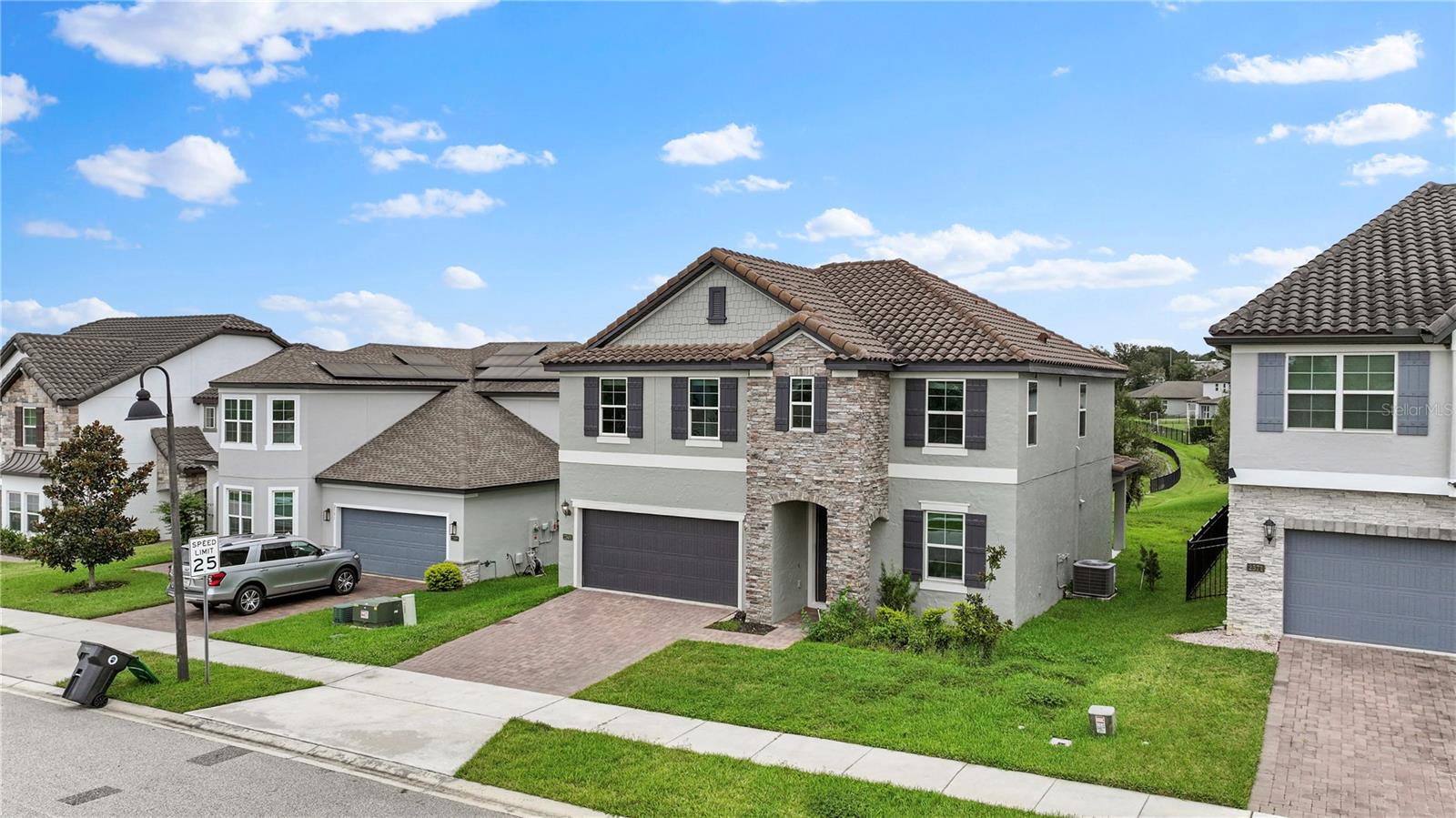 2561 Sky Stone Ct, Oakland, FL 34787 photo