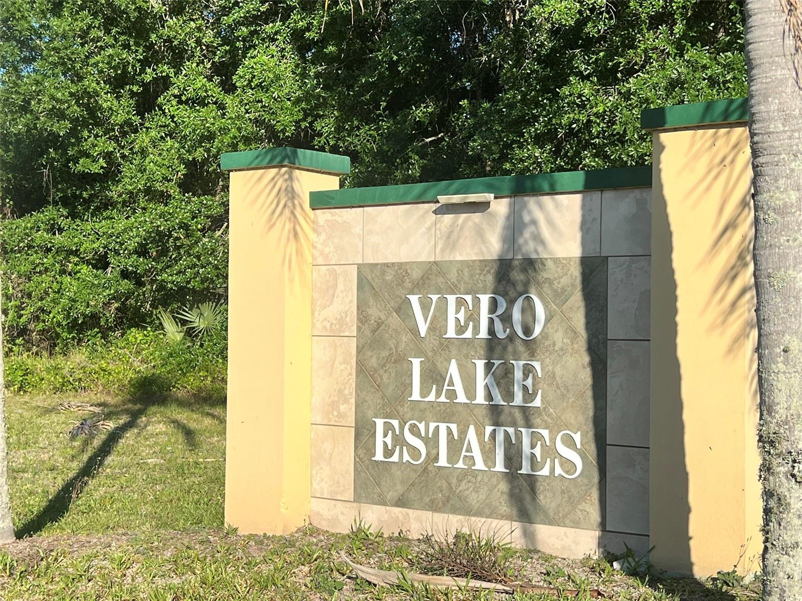 8965 100 Ave, Vero Beach, FL 32967 photo