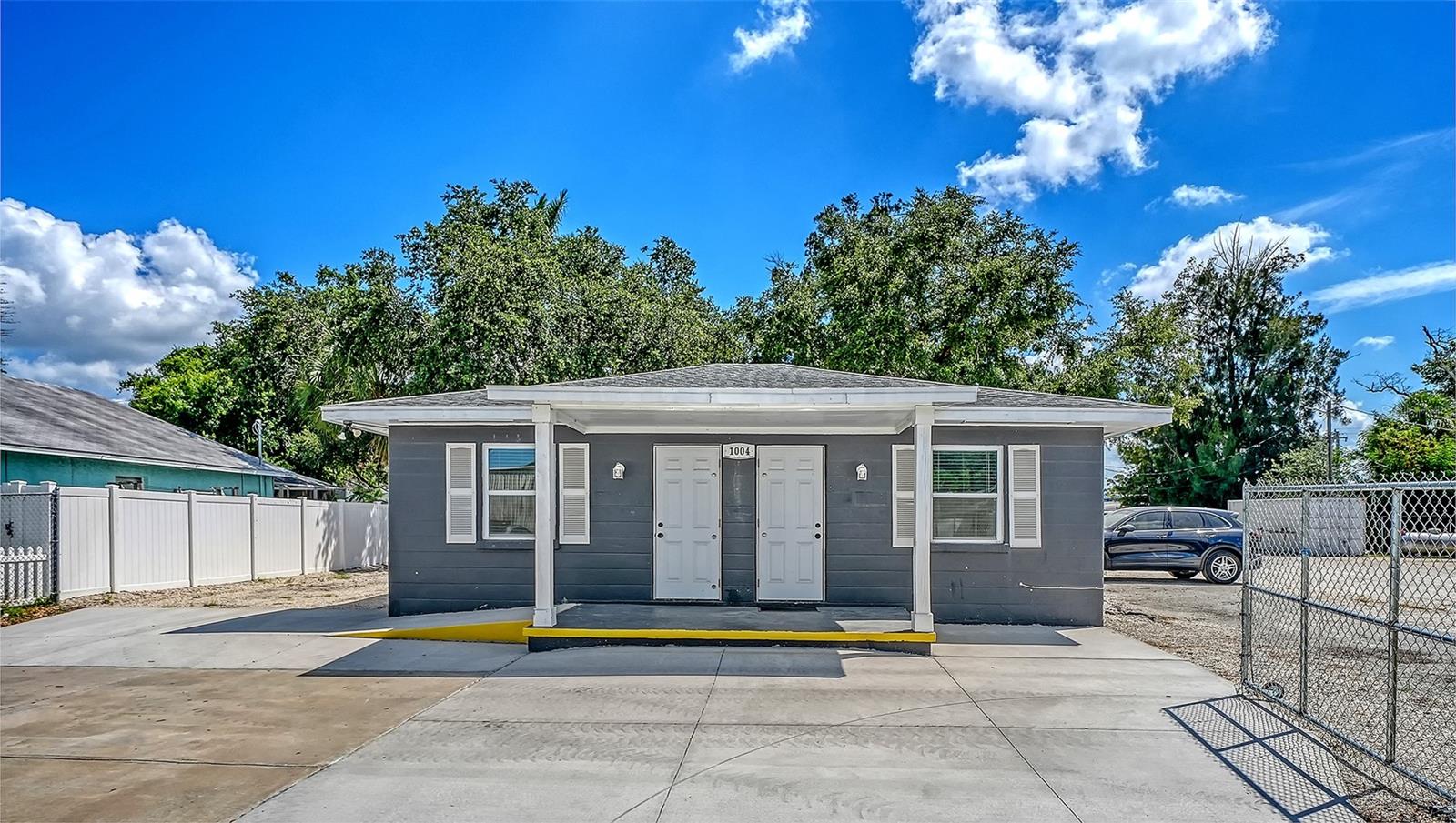 1004 27 Ave, Bradenton, FL 34205