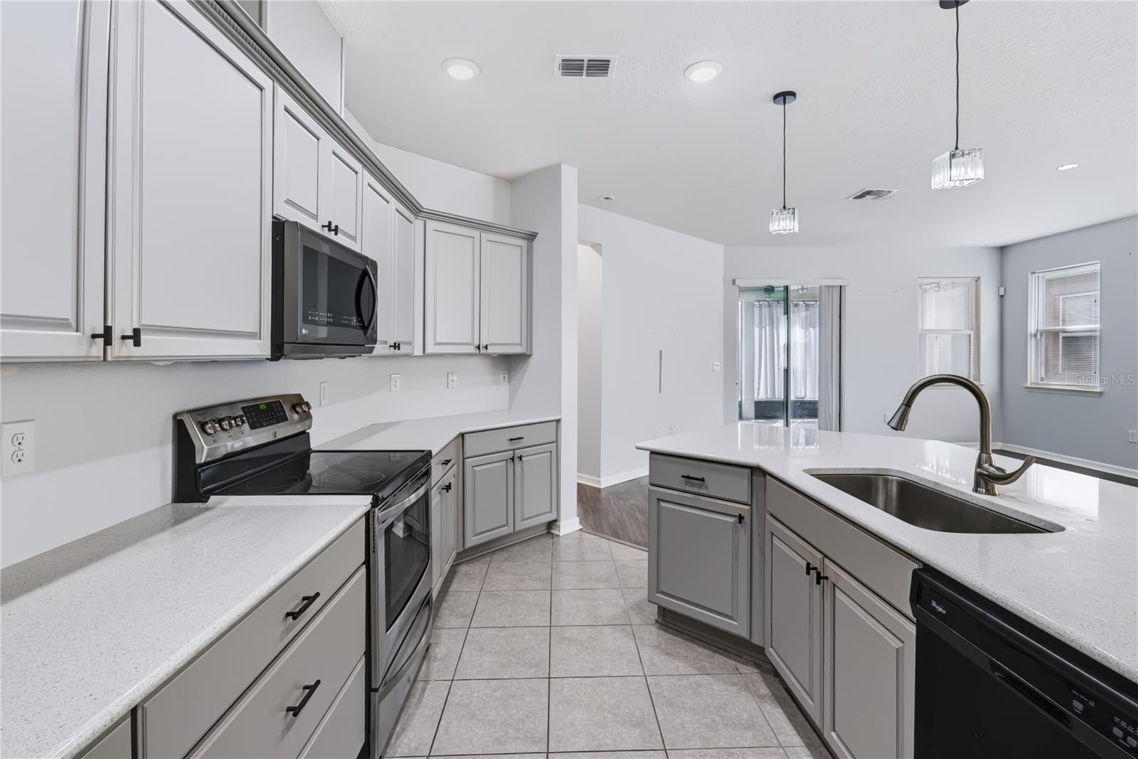 4721 Grassendale Terrace, Sanford, FL 32771 photo