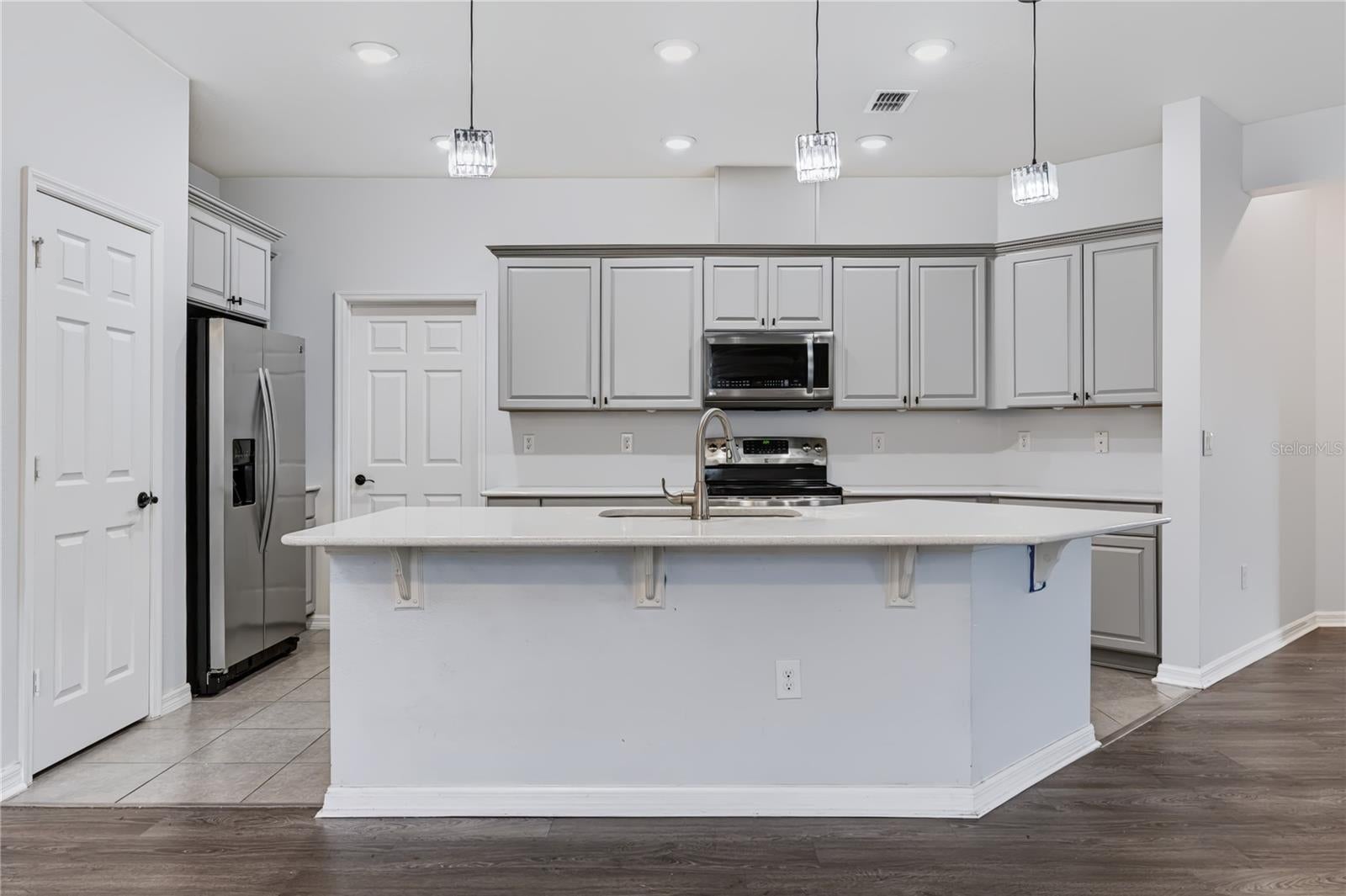 4721 Grassendale Terrace, Sanford, FL 32771 photo