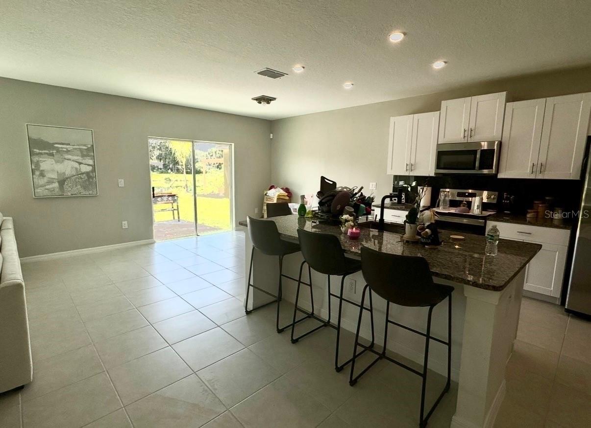 4049 Capri Coast Dr, Plant City, FL 33565 photo