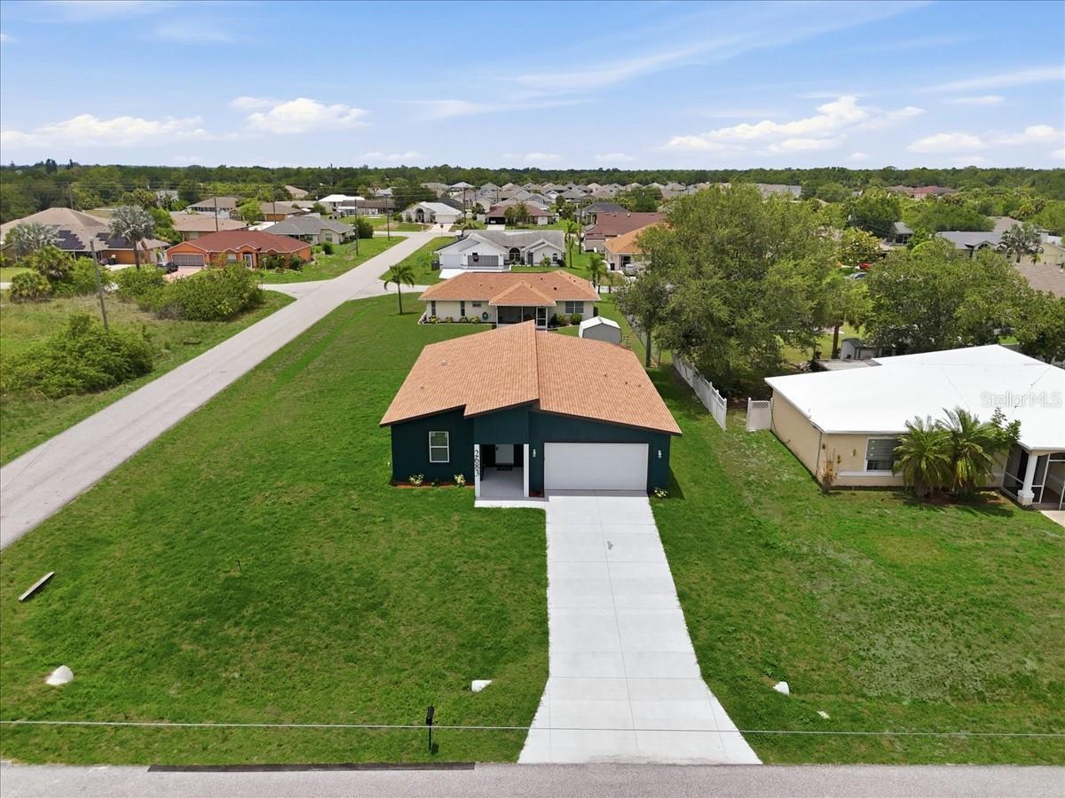 2683 Hopwood Rd, North Port, FL 34287 photo