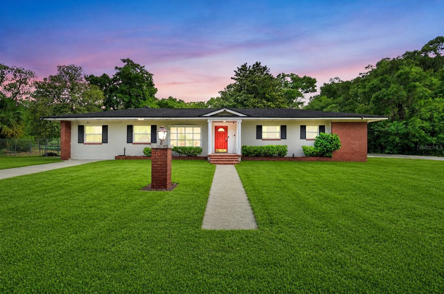 1910 14 St, Ocala, FL 34475