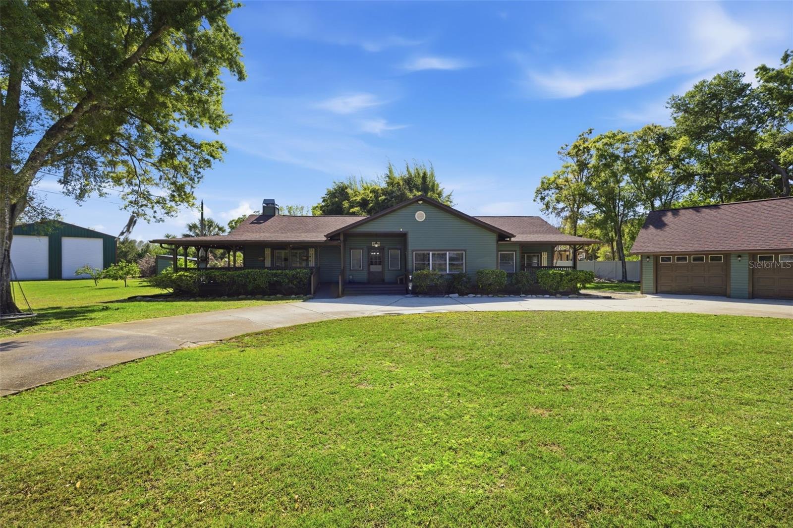 3752 Keystone Rd, Tarpon Springs, FL 34688