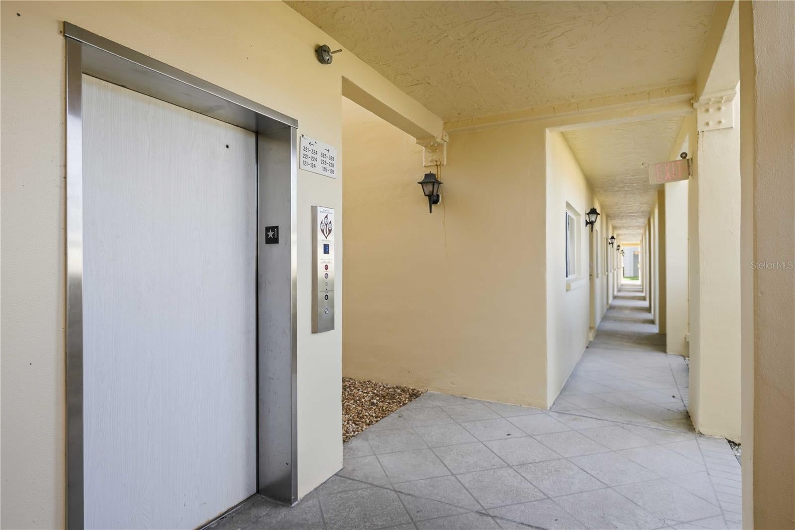 406 Cerromar Cir #328, Venice, FL 34293 photo