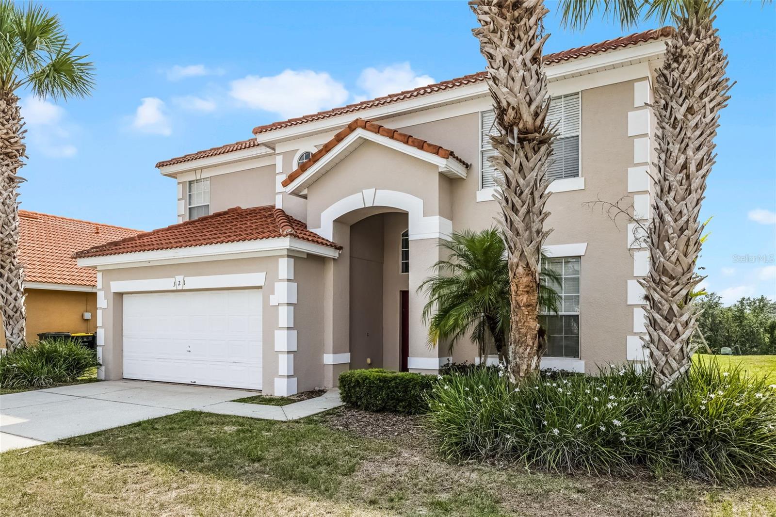 321 Rosso Dr, Davenport, FL 33837 photo