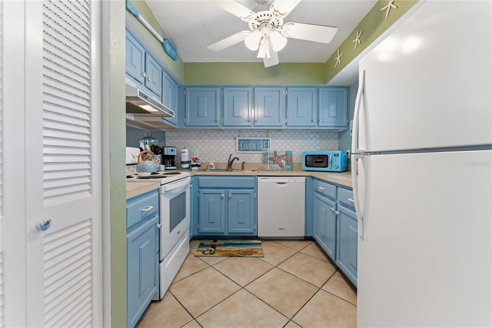 1801 Gulf Dr #238, Bradenton Beach, FL 34217 photo
