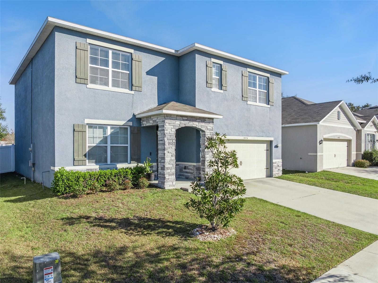 5974 Churchill Square Way, Groveland, FL 34736
