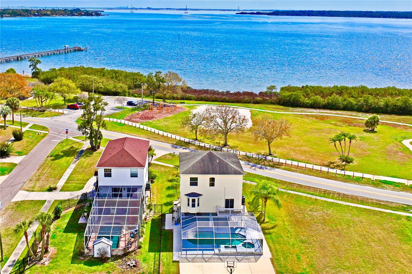 402 Shore Dr, Oldsmar, FL 34677 photo