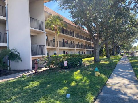 Condominium in VENICE FL 104 CAPRI ISLES BOULEVARD #108.jpg