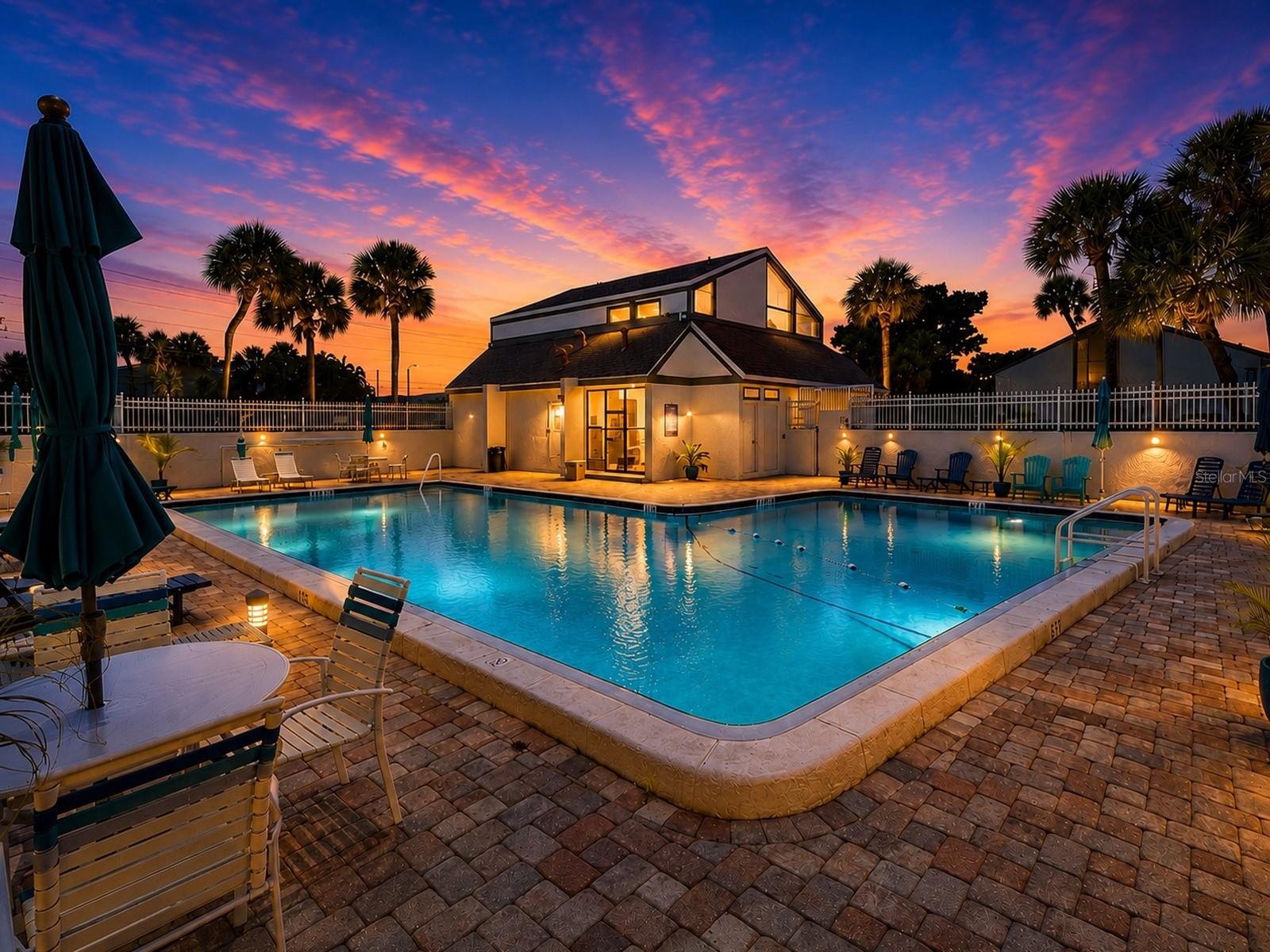 2117 Lakewood Club Dr #7 N, Saint Petersburg, FL 33712 photo
