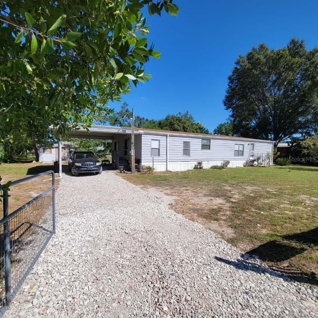 16165 Narrow St, Brooksville, FL 34604