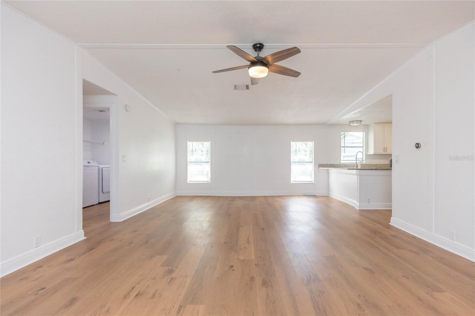 2250 Nichols Rd, Lithia, FL 33547 photo