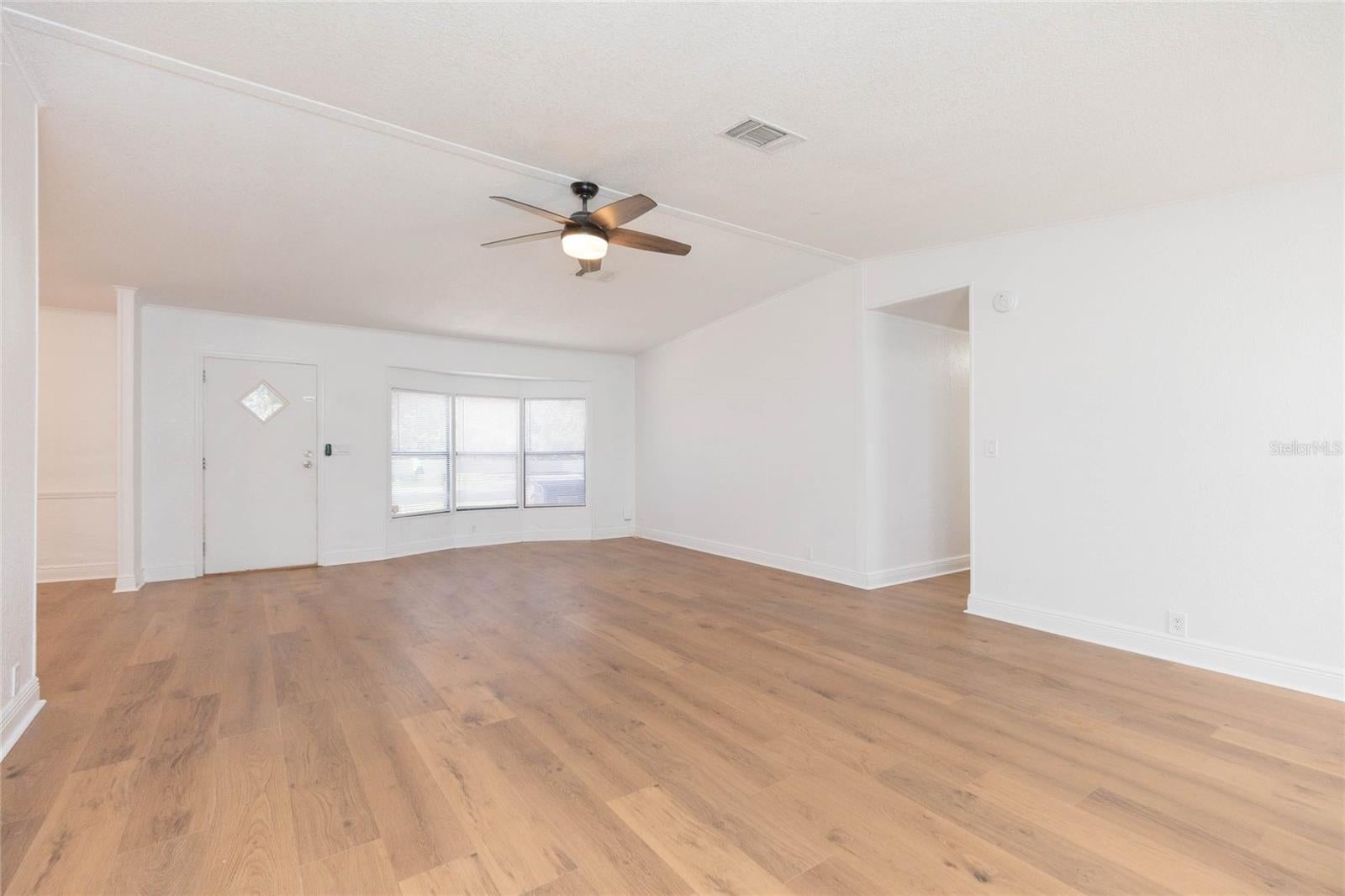 2250 Nichols Rd, Lithia, FL 33547 photo