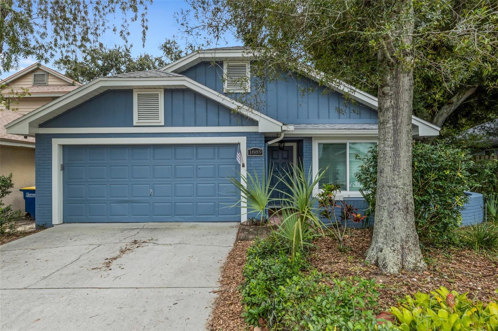 1889 Springwood Cir, Clearwater, FL 33763