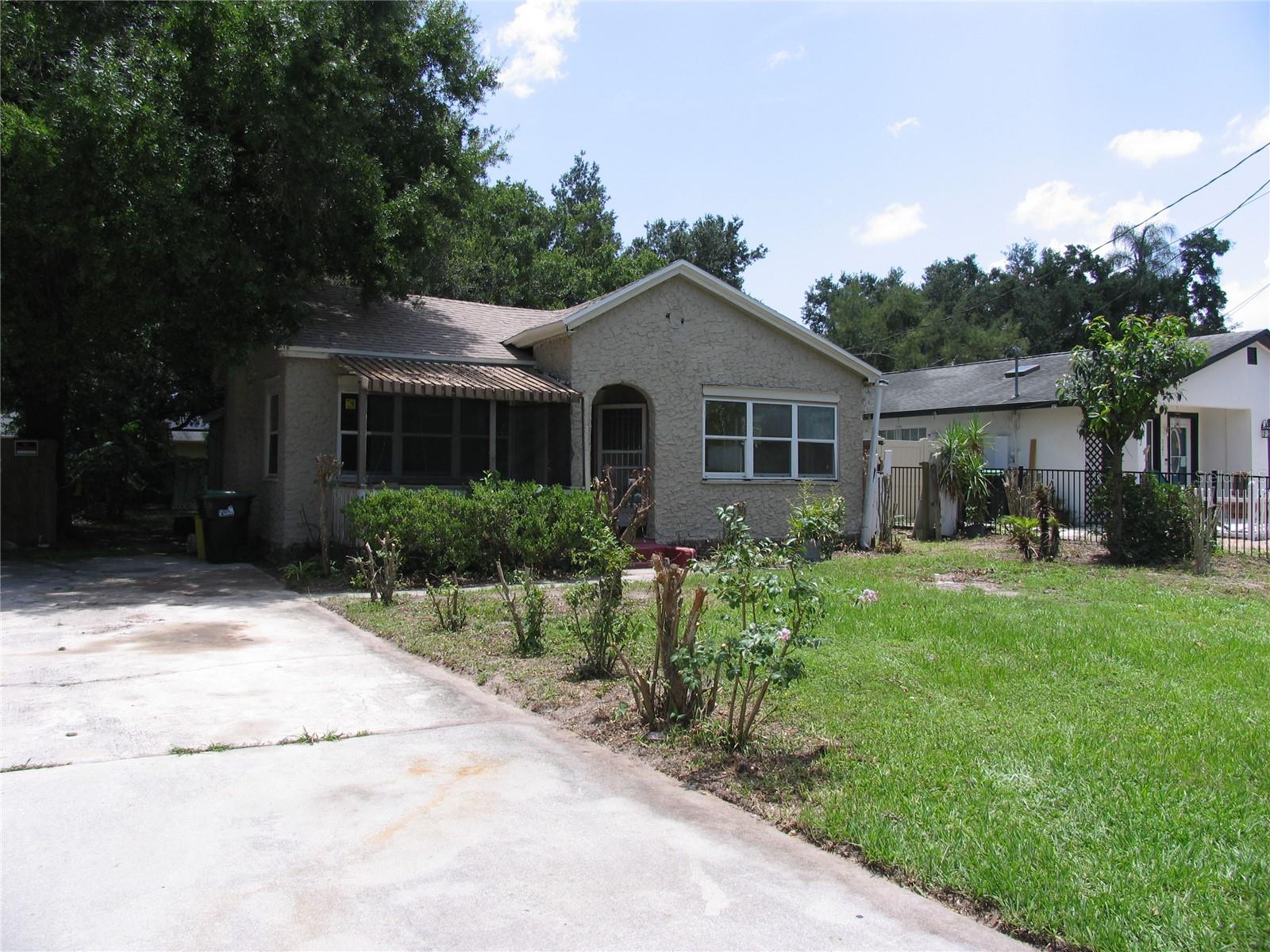 323 Dover St, Orlando, FL 32811 photo