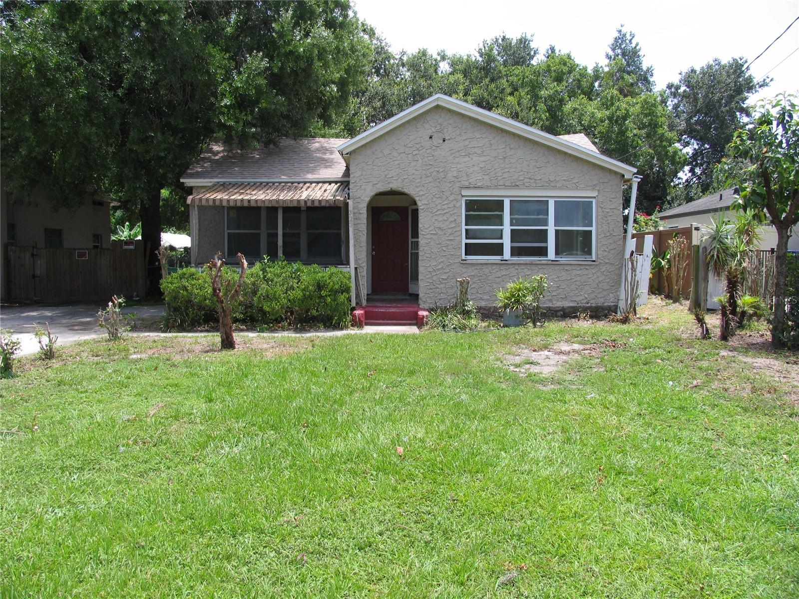 323 Dover St, Orlando, FL 32811