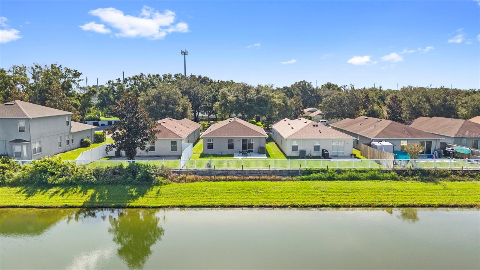 10109 Landport Way, Land O Lakes, FL 34638 photo