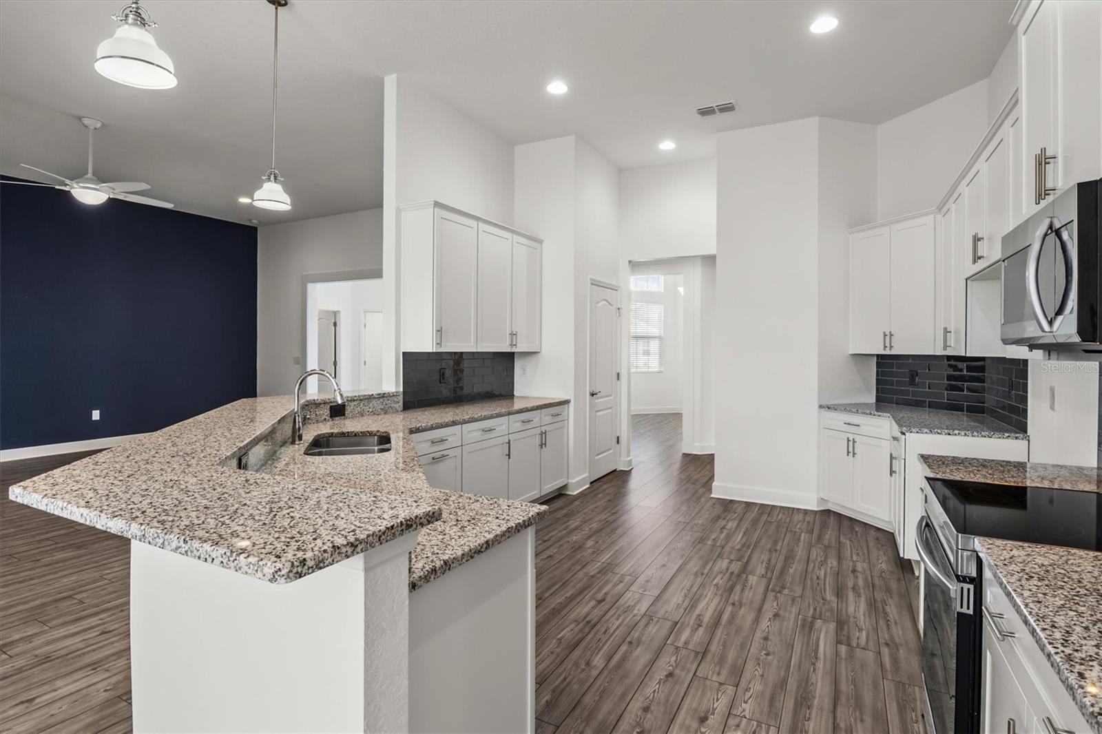 530 Sanctuary Blvd, Winter Haven, FL 33881 photo