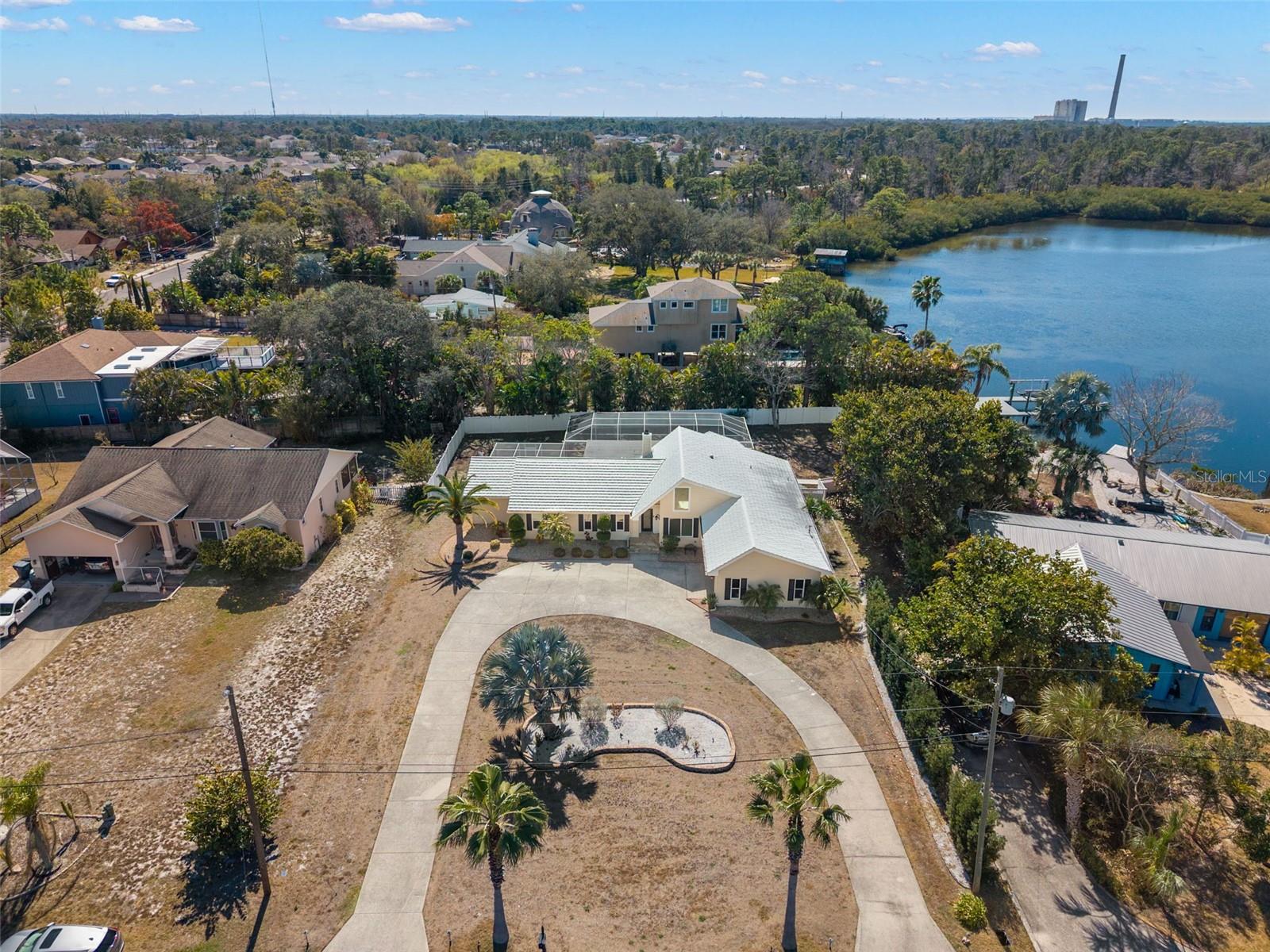 2138 Bayou Dr, Holiday, FL 34691 photo