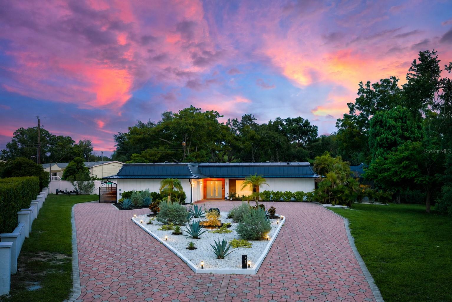 403 51 St, Bradenton, FL 34209