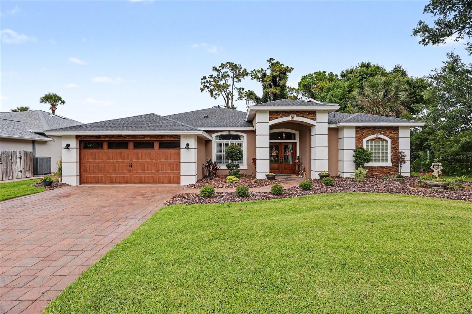663 Sheridan Woods Dr, Melbourne, FL 32904 photo