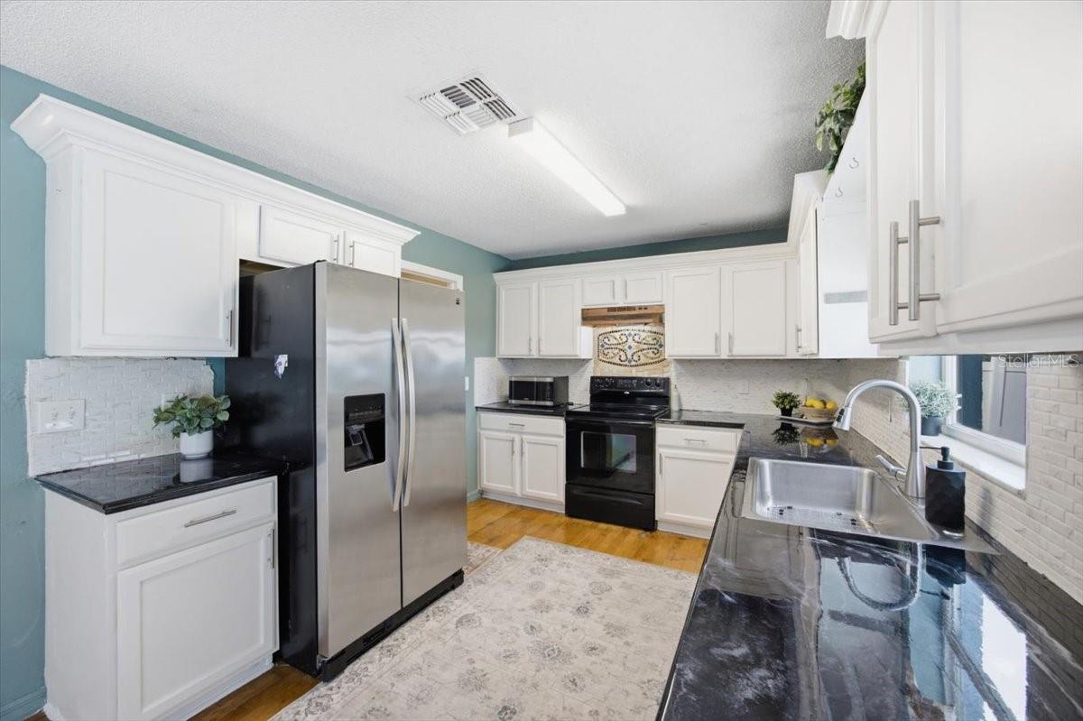 2036 Country Brook Ave, Clermont, FL 34711 photo