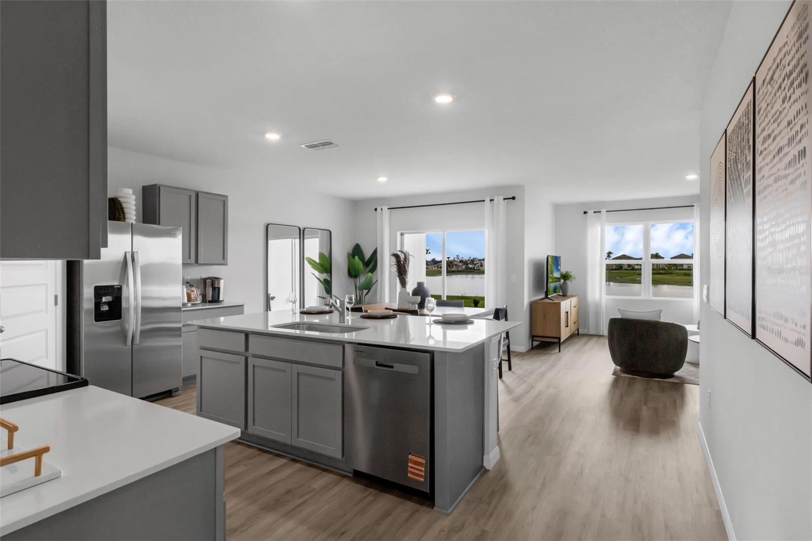 7864 Forrest Fox Way, Lakeland, FL 33810 photo