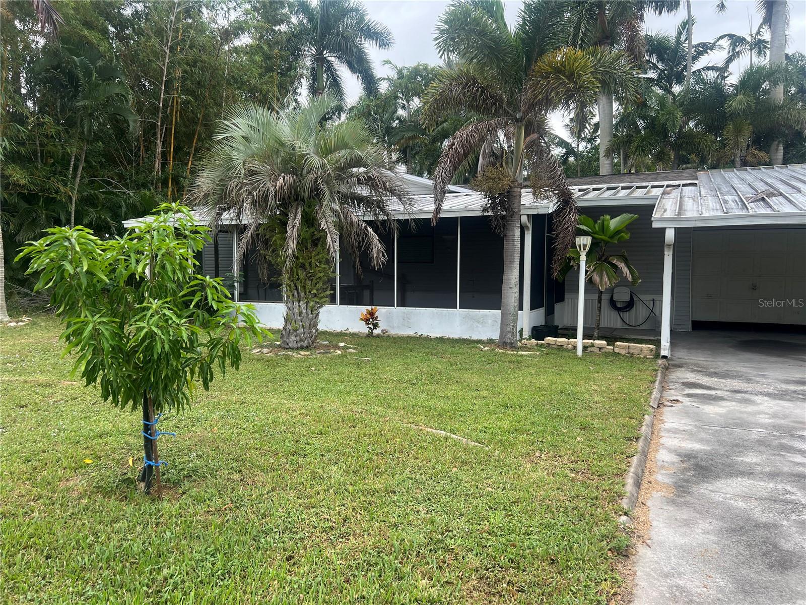 2833 SE 18 Terrace, Okeechobee, FL 34974 photo