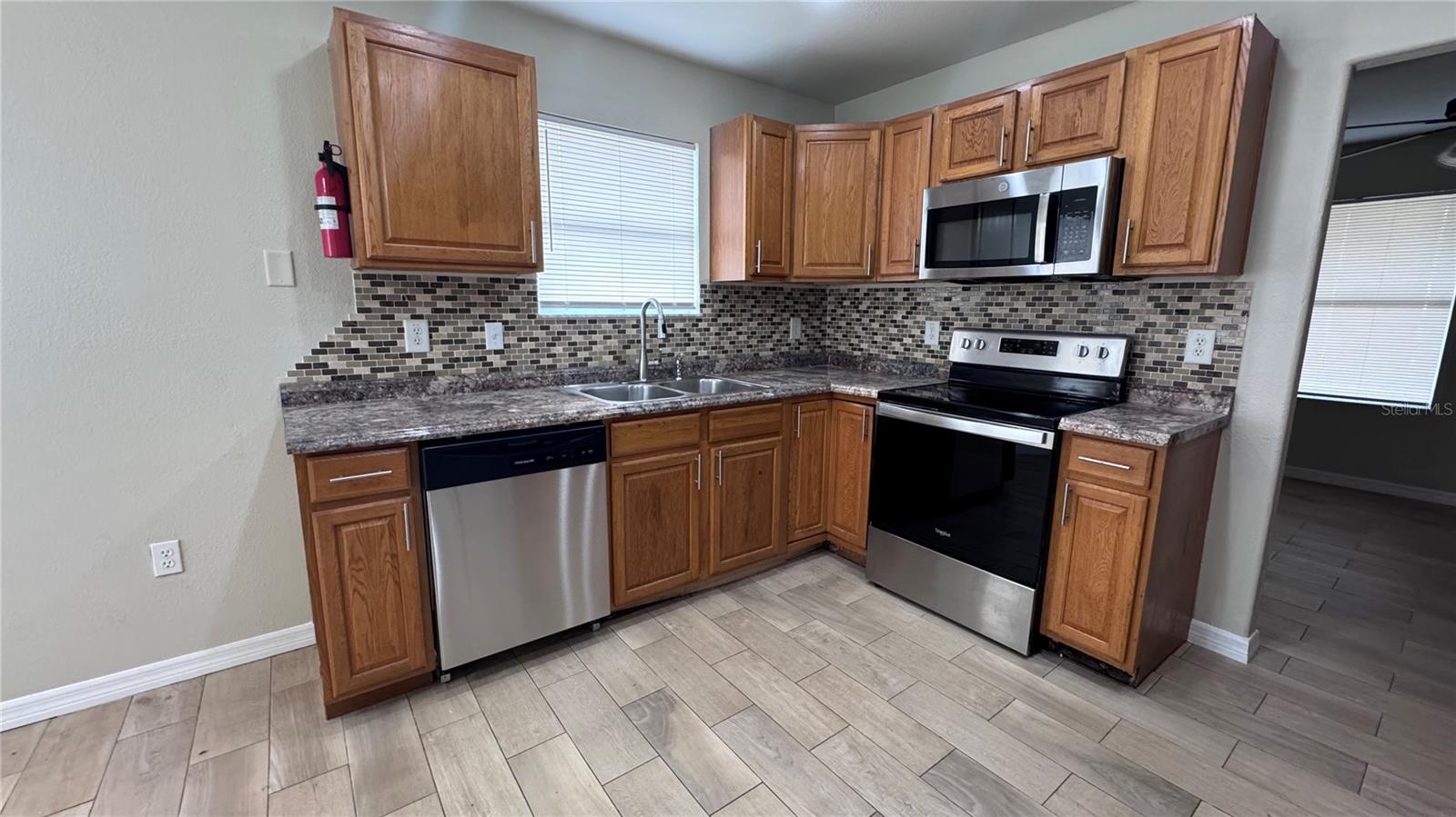 16165 Redington St, Brooksville, FL 34604 photo