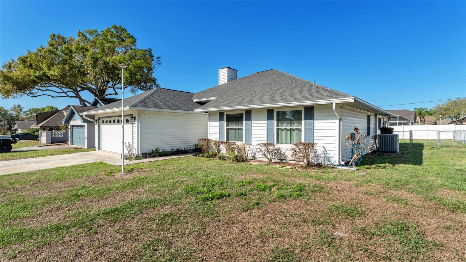 5249 Nichols Dr, Lakeland, FL 33812
