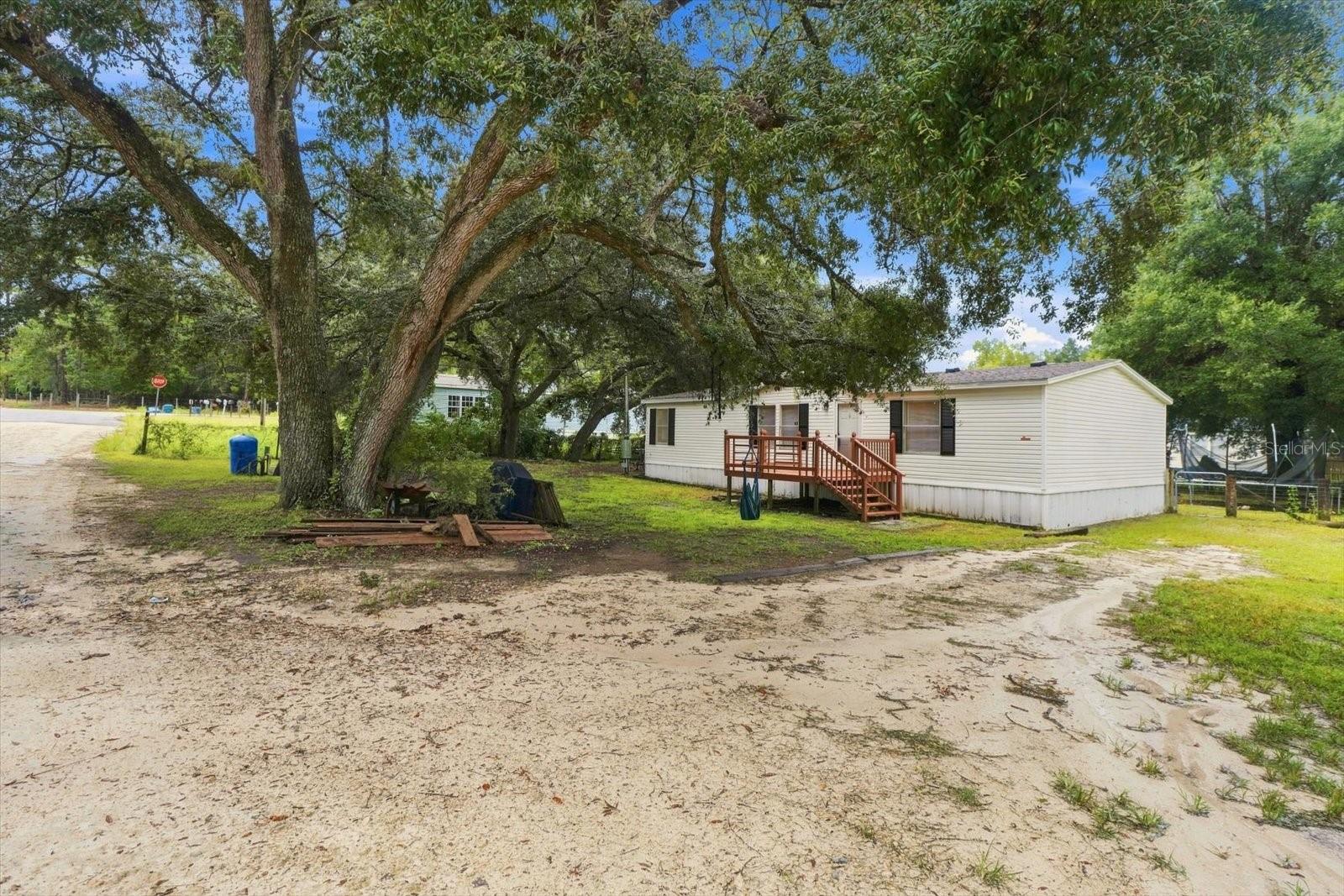 26046 Shamokin Dr, Brooksville, FL 34601 photo