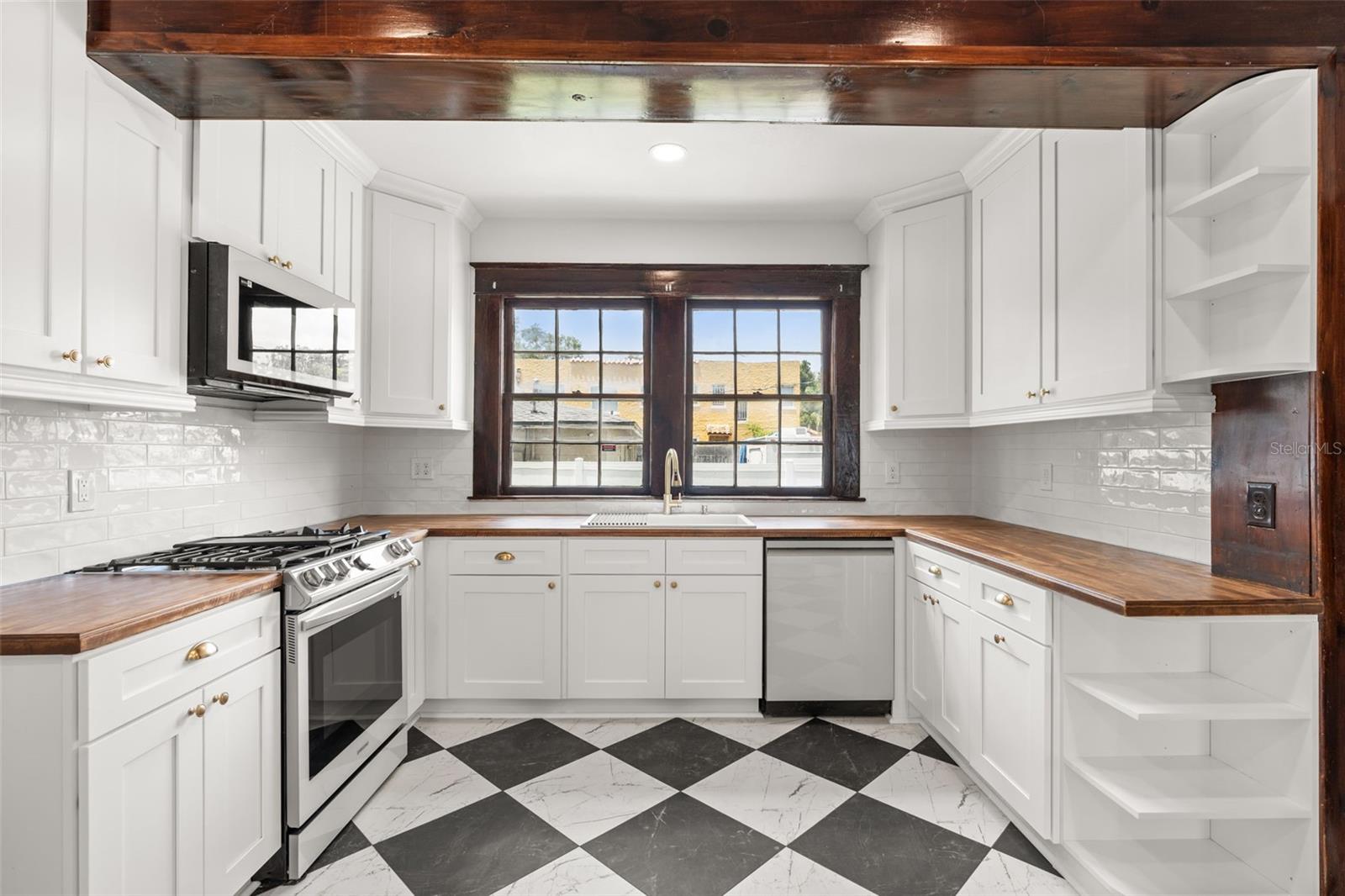 2101 Sanford Ave, Sanford, FL 32771 photo