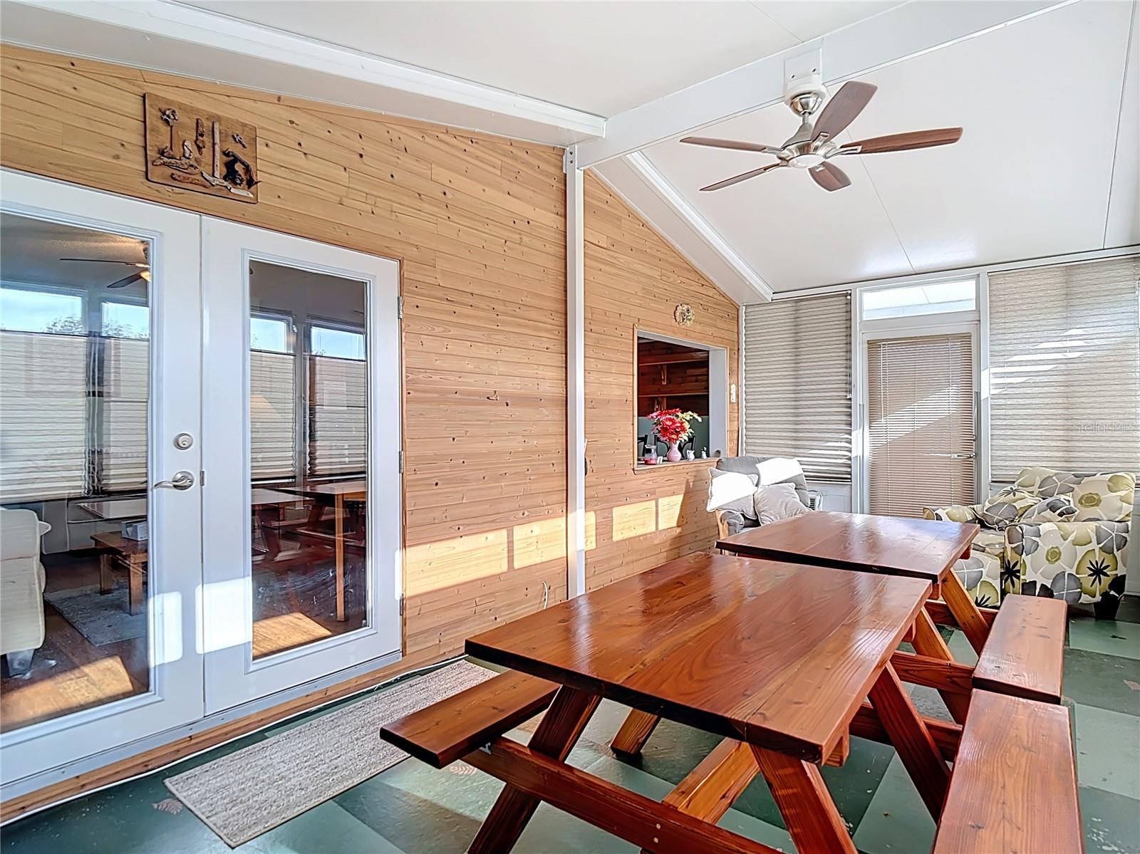 Manufactured Home in DADE CITY FL 10033 WELLINGTON AVENUE 41.jpg