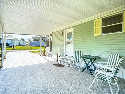 Manufactured Home in DADE CITY FL 10033 WELLINGTON AVENUE 4.jpg