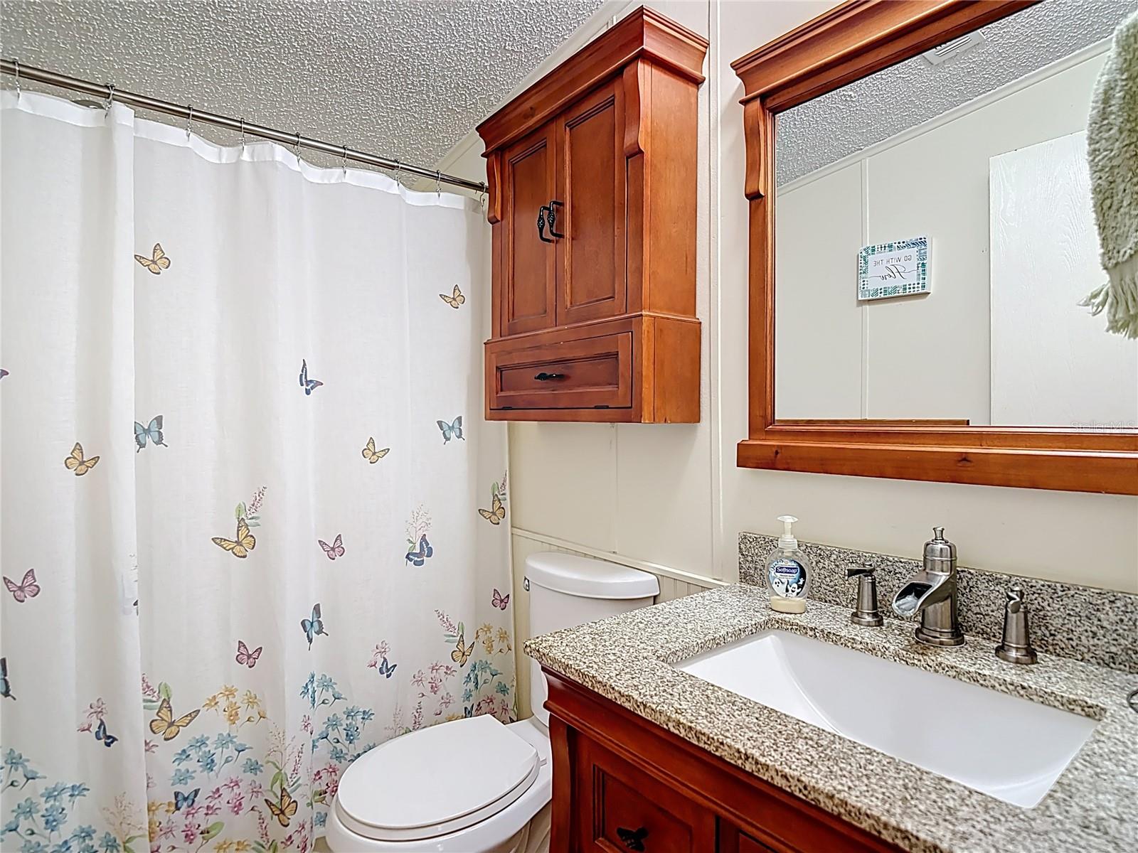 Manufactured Home in DADE CITY FL 10033 WELLINGTON AVENUE 36.jpg