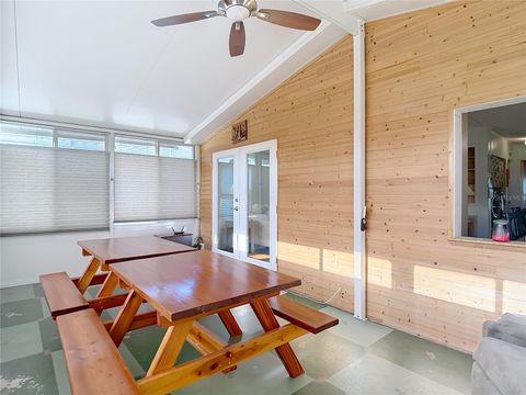 Manufactured Home in DADE CITY FL 10033 WELLINGTON AVENUE 42.jpg